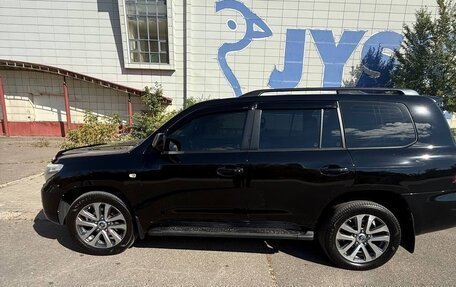 Toyota Land Cruiser 200, 2008 год, 2 800 000 рублей, 4 фотография