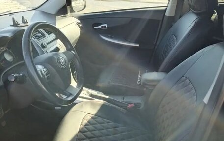 Toyota Corolla, 2011 год, 950 000 рублей, 11 фотография