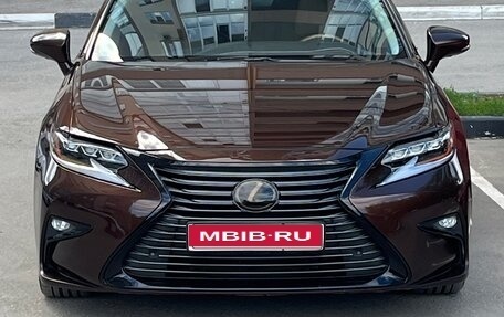 Lexus ES VII, 2017 год, 3 300 000 рублей, 1 фотография