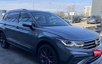 Volkswagen Tiguan II, 2022 год, 2 890 000 рублей, 1 фотография