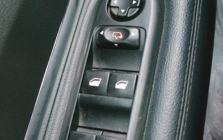 Peugeot 3008 I рестайлинг, 2012 год, 990 000 рублей, 27 фотография