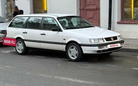 Volkswagen Passat B4, 1994 год, 360 000 рублей, 2 фотография