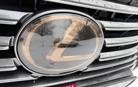 Lexus ES VII, 2017 год, 3 300 000 рублей, 18 фотография