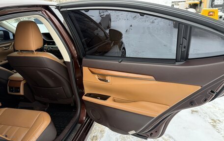 Lexus ES VII, 2017 год, 3 300 000 рублей, 27 фотография