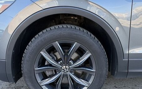 Volkswagen Tiguan II, 2022 год, 2 890 000 рублей, 7 фотография