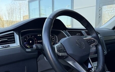 Volkswagen Tiguan II, 2022 год, 2 890 000 рублей, 11 фотография