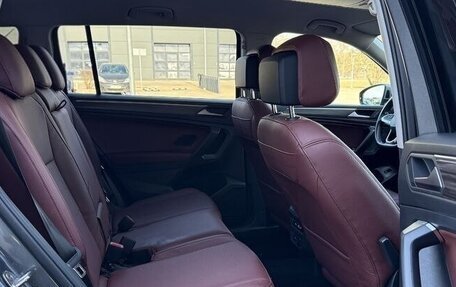 Volkswagen Tiguan II, 2022 год, 2 890 000 рублей, 17 фотография