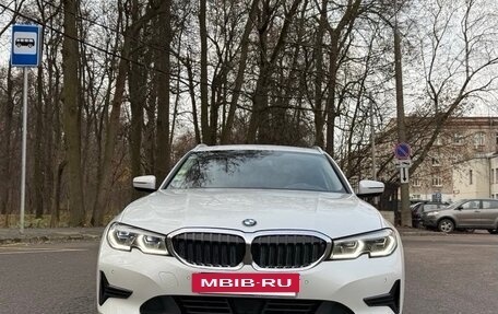 BMW 3 серия, 2021 год, 2 550 000 рублей, 5 фотография