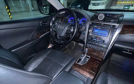 Toyota Camry, 2016 год, 2 050 000 рублей, 6 фотография