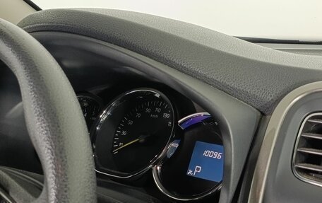 Renault Sandero II рестайлинг, 2015 год, 975 000 рублей, 12 фотография