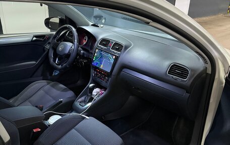 Volkswagen Golf VI, 2011 год, 950 000 рублей, 6 фотография