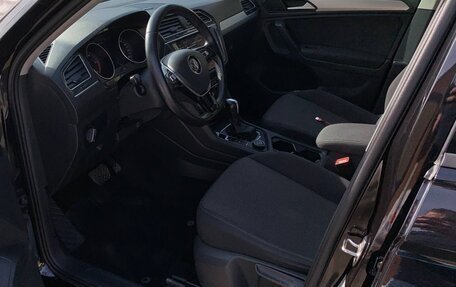 Volkswagen Tiguan II, 2019 год, 2 500 000 рублей, 15 фотография