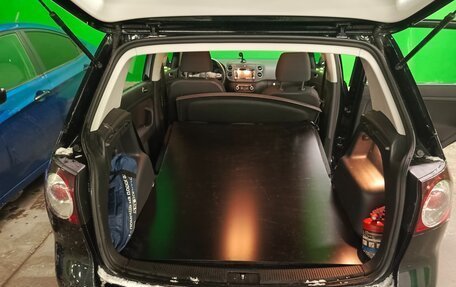 Volkswagen Golf Plus II, 2012 год, 1 030 000 рублей, 12 фотография