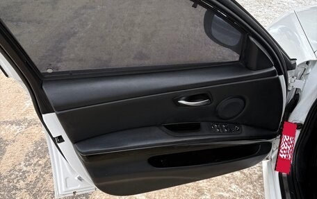 BMW 3 серия, 2009 год, 1 150 000 рублей, 26 фотография