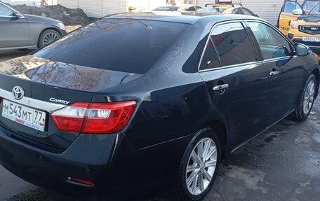 Toyota Camry, 2013 год, 1 550 000 рублей, 4 фотография