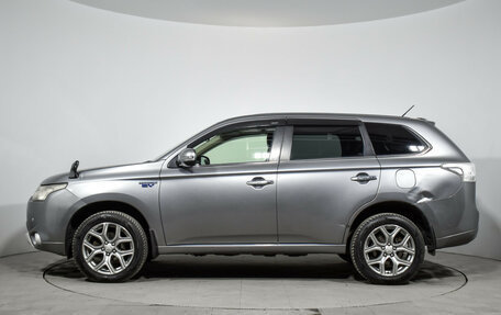 Mitsubishi Outlander III рестайлинг 3, 2013 год, 1 500 000 рублей, 8 фотография