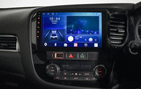 Mitsubishi Outlander III рестайлинг 3, 2013 год, 1 500 000 рублей, 17 фотография