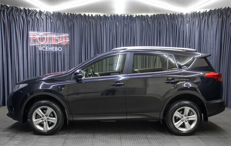 Toyota RAV4, 2014 год, 1 798 000 рублей, 8 фотография