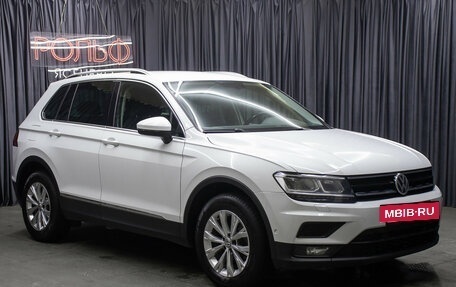 Volkswagen Tiguan II, 2018 год, 2 198 000 рублей, 3 фотография