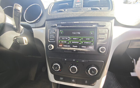 Skoda Yeti I рестайлинг, 2011 год, 788 500 рублей, 25 фотография