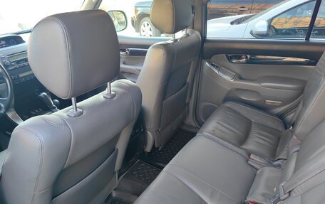 Toyota Land Cruiser Prado 120 рестайлинг, 2008 год, 2 050 000 рублей, 10 фотография