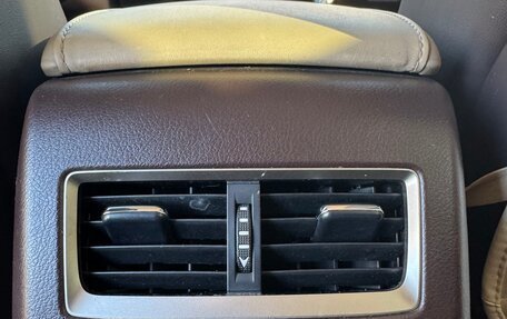 Lexus RX IV рестайлинг, 2016 год, 3 500 000 рублей, 19 фотография