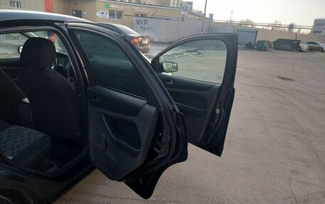 Ford Focus II рестайлинг, 2006 год, 260 000 рублей, 12 фотография