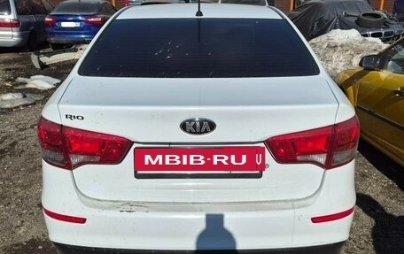 KIA Rio III рестайлинг, 2016 год, 800 000 рублей, 4 фотография