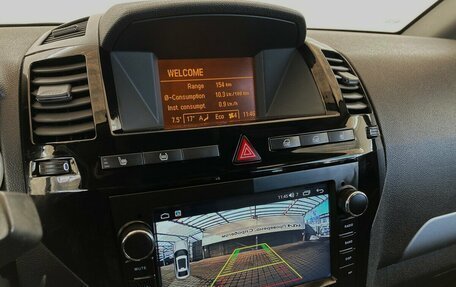 Opel Zafira B, 2011 год, 735 000 рублей, 7 фотография