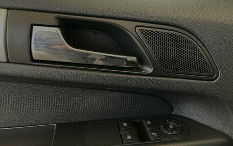 Opel Zafira B, 2011 год, 735 000 рублей, 11 фотография