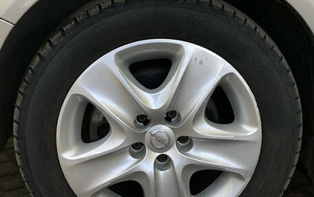 Opel Zafira B, 2011 год, 735 000 рублей, 18 фотография