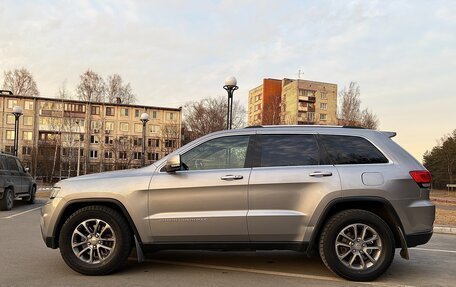 Jeep Grand Cherokee, 2013 год, 2 100 000 рублей, 2 фотография