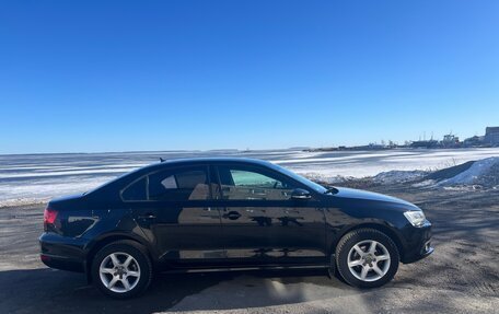 Volkswagen Jetta VI, 2012 год, 1 150 000 рублей, 2 фотография