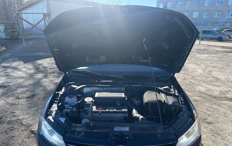 Volkswagen Jetta VI, 2012 год, 1 150 000 рублей, 28 фотография