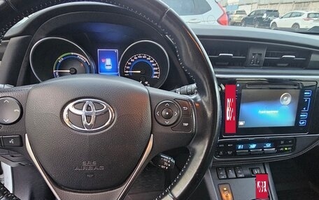 Toyota Auris II, 2016 год, 1 800 000 рублей, 8 фотография