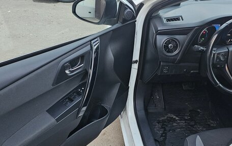 Toyota Auris II, 2016 год, 1 800 000 рублей, 14 фотография