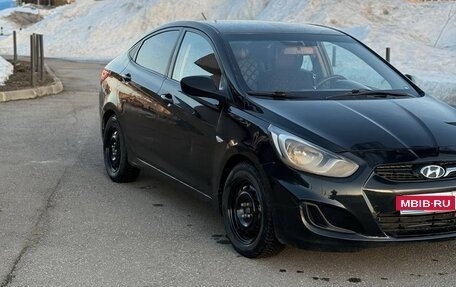 Hyundai Solaris II рестайлинг, 2013 год, 425 000 рублей, 8 фотография