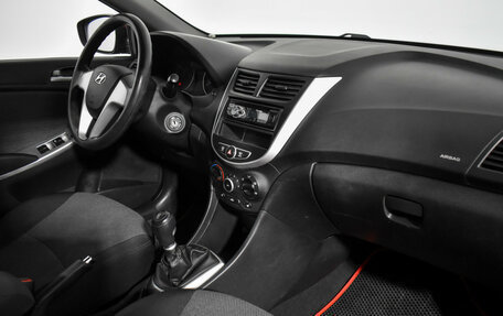 Hyundai Solaris II рестайлинг, 2012 год, 585 000 рублей, 15 фотография