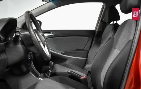 Hyundai Solaris II рестайлинг, 2012 год, 585 000 рублей, 12 фотография