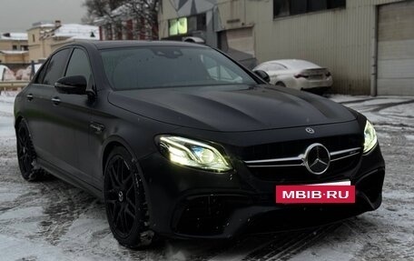 Mercedes-Benz E-Класс AMG, 2017 год, 5 950 000 рублей, 10 фотография