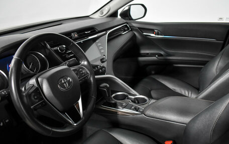 Toyota Camry, 2020 год, 2 679 000 рублей, 9 фотография