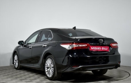 Toyota Camry, 2020 год, 2 679 000 рублей, 7 фотография