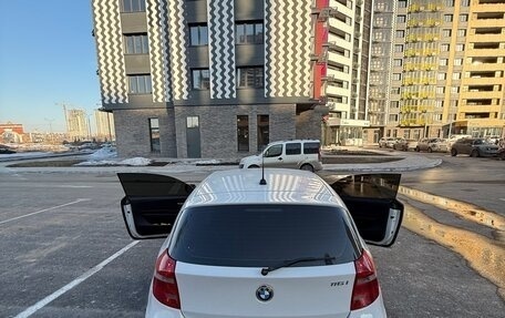 BMW 1 серия, 2011 год, 850 000 рублей, 4 фотография