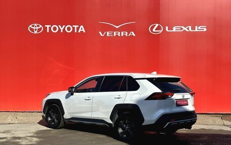 Toyota RAV4, 2022 год, 3 650 000 рублей, 3 фотография