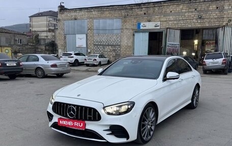Mercedes-Benz E-Класс, 2021 год, 5 590 000 рублей, 2 фотография