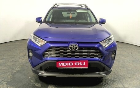 Toyota RAV4, 2021 год, 3 400 000 рублей, 2 фотография