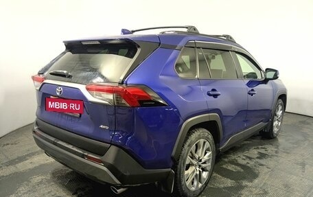 Toyota RAV4, 2021 год, 3 400 000 рублей, 4 фотография