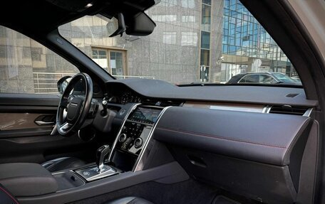 Land Rover Discovery Sport I рестайлинг, 2019 год, 3 275 000 рублей, 10 фотография