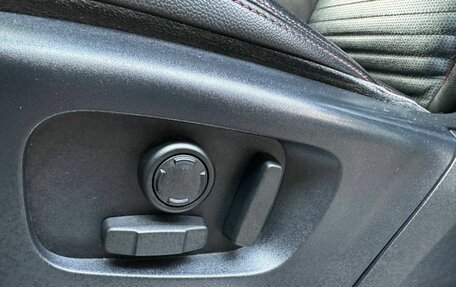 Land Rover Discovery Sport I рестайлинг, 2019 год, 3 275 000 рублей, 16 фотография