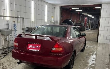 Mitsubishi Mirage VI рестайлинг, 1998 год, 260 000 рублей, 5 фотография